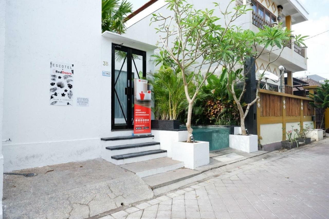 Auberge de jeunesse Reddoorz @ Jalan Raya Semat Canggu à Bali Extérieur photo